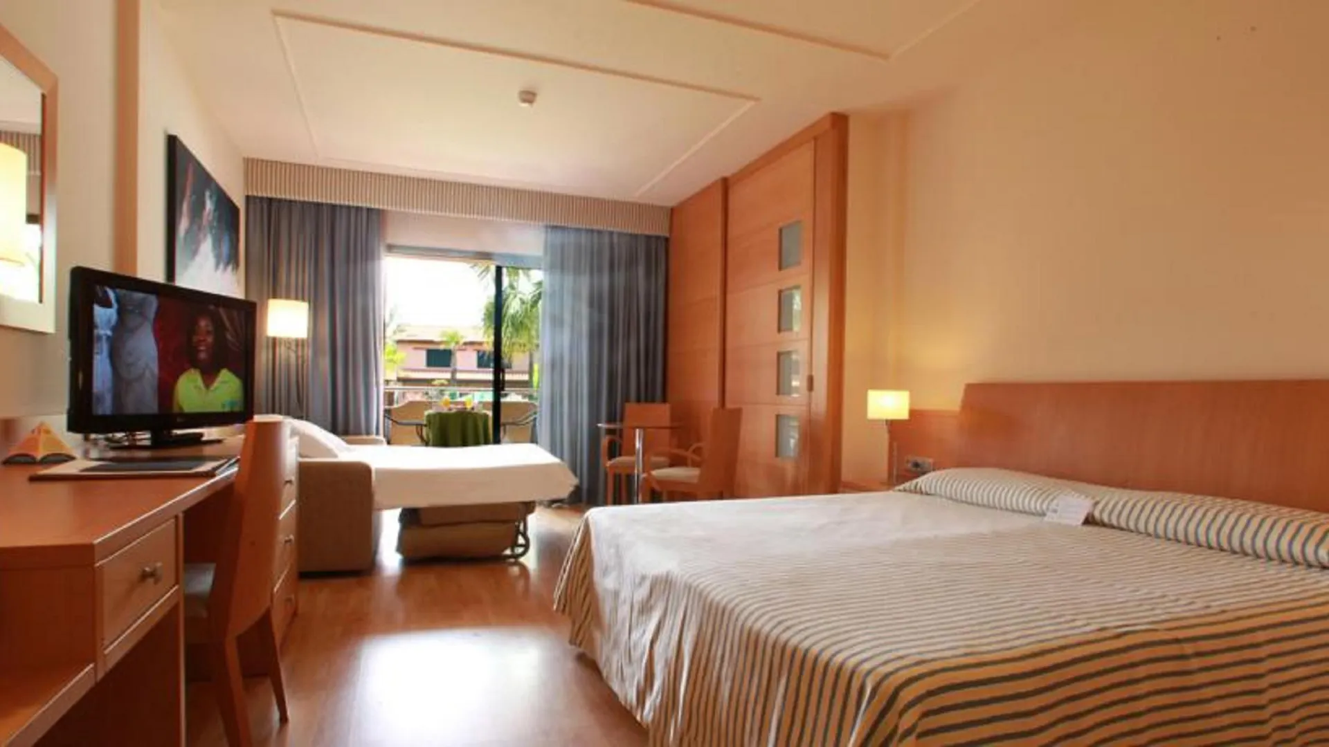 Hotel Clipper & Villas Torroella de Montgrí Spanien