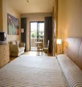 Hotel Clipper & Villas Torroella de Montgrí 4*,
